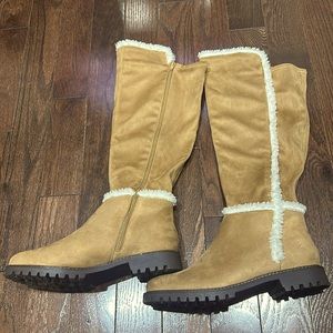 Comfort over knee boots